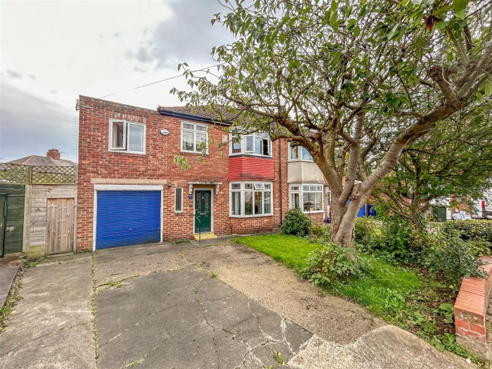 4 Bedroom House - Semi-Detached